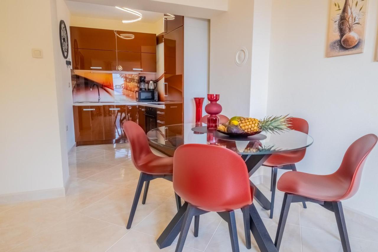La Dama Villa Novi Vinodolski Buitenkant foto